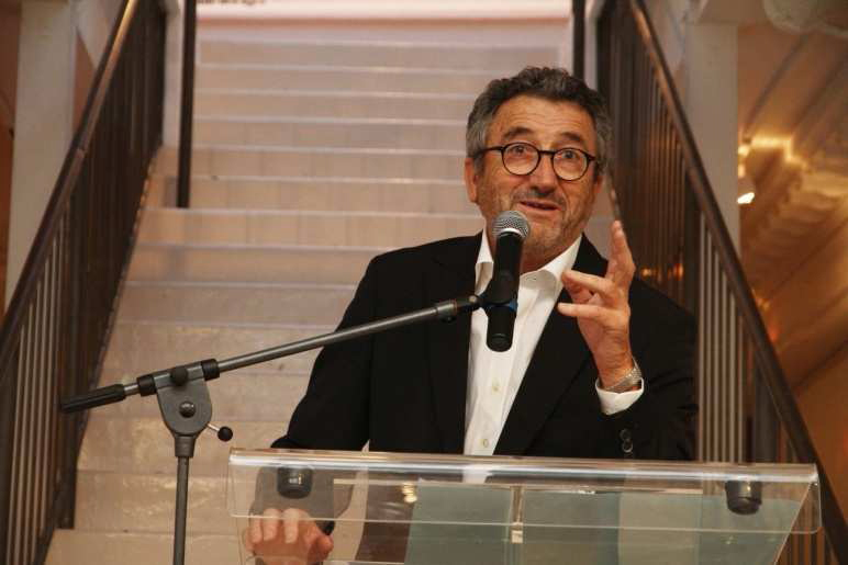 Jean-Pierre Renaudin, chairman of the French Footwear Federation, at the opening of the exhibition