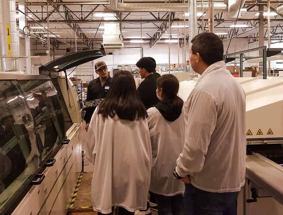 Students visiting Cascade Systems